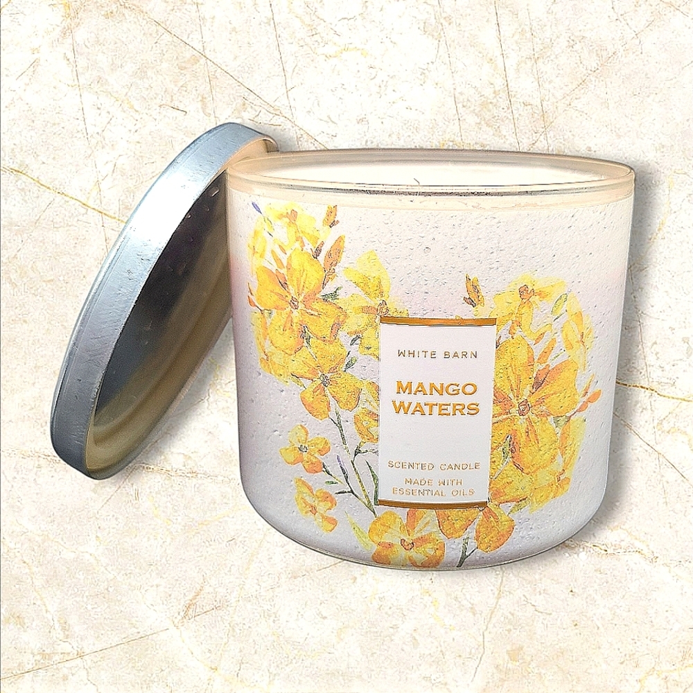 MANGO WATERS 3-WICK CANDLE BY BATH AND BODY WORKS